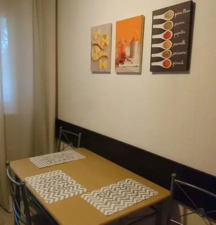 Many Extreme Apartment *